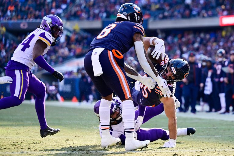 Minnesota Vikings v Chicago Bears
